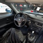 بی ام و 320i Lci